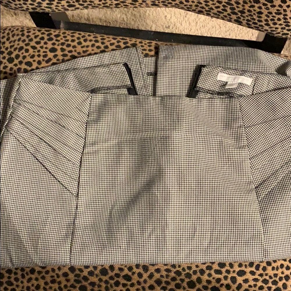 Black and white skirt from New York and company 10